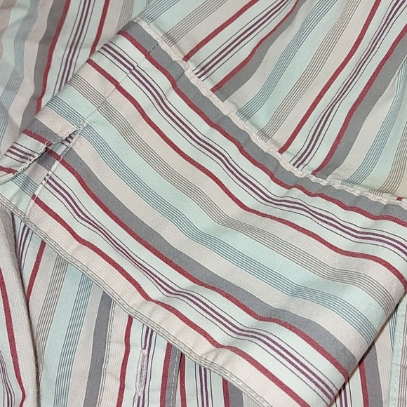 Girls LG Old Navy Button up - Picture 3 of 6